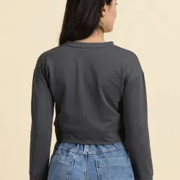 showoffff SHOWOFF Grey Cotton Graphic Print Crop Top image 2