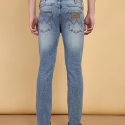 Wrangler Millard Light Blue Straight Fit Lightly Washed Jeans image 2