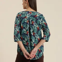 Qurvii Green Printed Top image 2