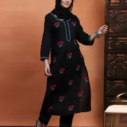 House Of Chikankari Black Cotton Straight Fit Chikankari Kurta Set-image-6