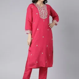 Samhitas Floral Embroidered Thread Work Cotton Silk Kurta With Trousers And Dupatta-image-99