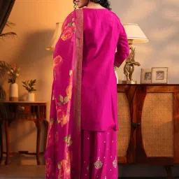 Libas Art Pink Straight Fit Woven Design Kurta Set image 2