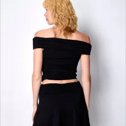 Cover Story Black Regular Fit Crop Top image 2