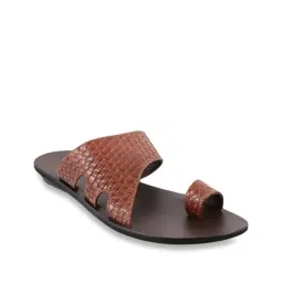 Metro Men's Tan Toe Ring Sandals image 2