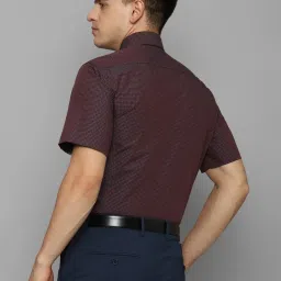 Louis Philippe Brown Cotton Regular Fit Printed Shirt image 2