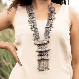 Teejh Anukriti Silver Oxidized Long Necklace image 2