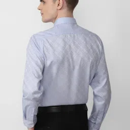 Van Heusen Blue Cotton Regular Fit Checks Shirt image 2