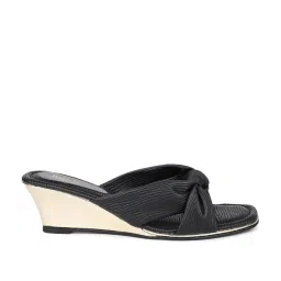 Inc.5 Women's Black Casual Wedges image 2
