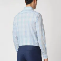 Van Heusen Blue Cotton Slim Fit Checks Shirt image 2