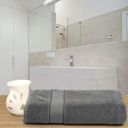 Creeva Grey 525 GSM Cotton Bath Towel-picture-2