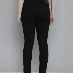Levi's 711 Black Skinny Fit Mid Rise Jeans image 2
