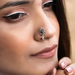 Teejh Ethnic Parthavi Black Stone Nose Pin for Women image 2