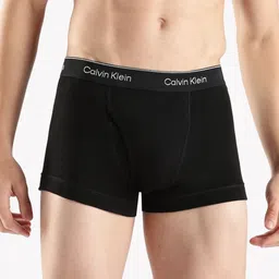Calvin Klein Underwear Men Solid Pure Cotton Outer Elastic Short Trunk image 4