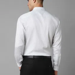 Allen Solly White Cotton Slim Fit Printed Shirt image 2