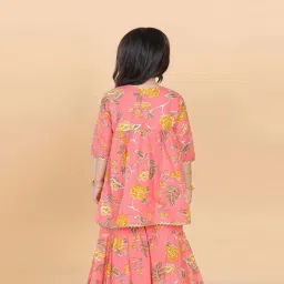 AJ Dezines Kids Peach Cotton Floral Print Kurta Set image 2