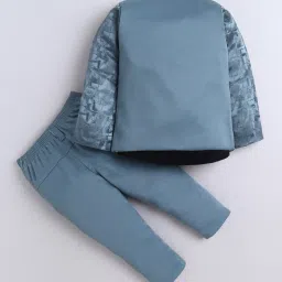 Fourfolds Kids Teal Blue Jacquard Three Piece Suit Set With Bow image 2