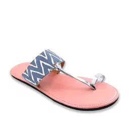 The Madras Trunk Women's Amara Pink Toe Ring Sandals image 2