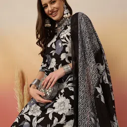 Sangria Floral Printed Adda Work Cotton Kurta With Trouser & Dupatta image 4