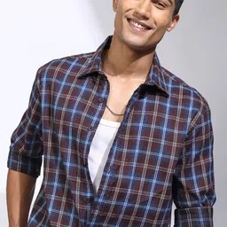 LOCOMOTIVE Men Spread Collar Tartan Checked Cotton Oversized Casual Shirt-image-16