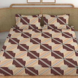CHHAVI INDIA Yellow & Brown Geometric Microfiber 210 TC King Bedsheet With 2 Pillow Covers image 2