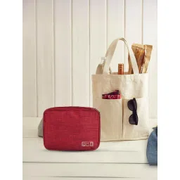 UMAI 2 Compartments Polyester Travel Organizer- Red image 1