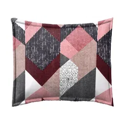 Myntra Elegant Homes Multicoloured & Grey Geometric 300 TC King Bedsheet with 2 Pillow Covers image 5