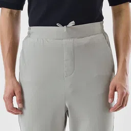 Snitch Men Relaxed Fit Mid-Rise Trousers image 2