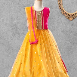 Saka Designs Sleeveless Choli & Lehenga With Net Dupatta Zari Detailing - Orange Pink-picture-41