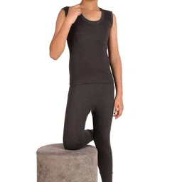 inner element Boys Cotton Stretchable Round Neck Thermal Set image 4