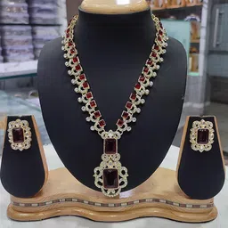 Gyaan Jewels Gold-Plated Stone Studded Jewellery Set-picture-23