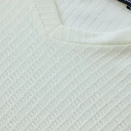 Snitch Off White Textured T-Shirt image 2