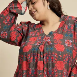 Sztori Women Long Sleeves Floral Printed Bell Sleeve Top image 2