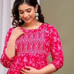 Tulsiram Women Floral Printed Maternity Pure Maternity Cotton Fit & Flare Midi Dress image 3