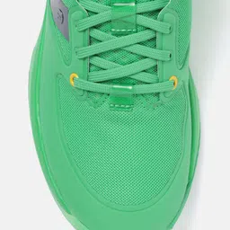 New Balance Men Woven Design HESI LOW Basketball Shoes image 2