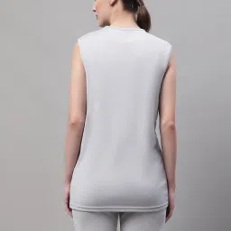 Vimal Jonney Black & Light Grey T-Shirt With Shorts - Pack of 2 image 2