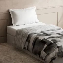 DDecor Abstract Grey 150 TC Cotton Queen Quilt image 2