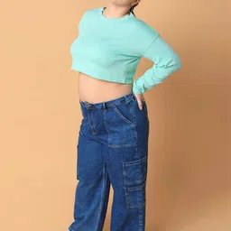 SHOWOFFFF Crop Top image 4