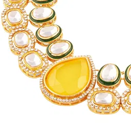 Zaveri Pearls Gold-Plated Stone-Studded Jewellery Set image 4