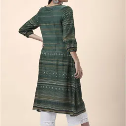 Rangmanch by Pantaloons Green Printed Straight Kurta image 2