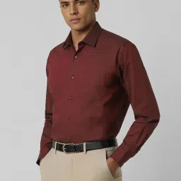 Van Heusen Maroon Cotton Regular Fit Shirt image 3