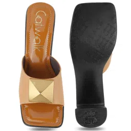 Catwalk Women's Tan Casual Sandals image 3