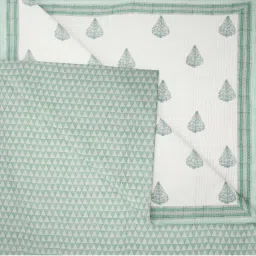Peepul Tree Quilted Double Bed Cover in Fine Cotton | 300 TC | Reversible Block Printed Quilt image 3