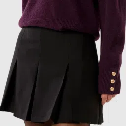Forever New Black A-Line Solid Skirt image 3