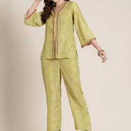 CORSICA Women Bandhani Printed Sequinned Tunic With Trousers Co-Ord Set-picture-25