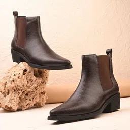 BIZZARO Pointed-Toe Chelsea Boots-picture-22