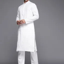 Manyavar Men White Solid Kurta with Pyjamas-image-93