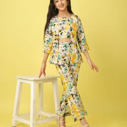 ISHTI Cambric Woven Floral Printed Top & Coordinating Pant With Three Fourth Sleeves Shrug Set - Yellow-picture-26