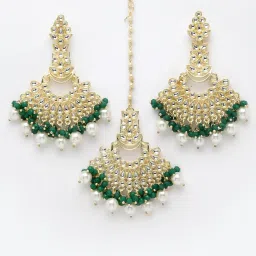 Panash Gold Plated Kundan Studded Maang Tikka & Earrings Set image 3