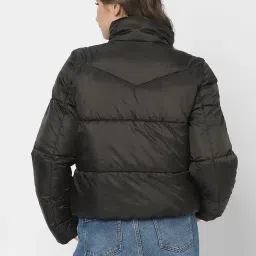 Vero Moda Black Regular Fit Puffer Jacket image 3
