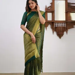 SHUBHKALA Green Silk Woven Saree With Unstitched Blouse image 3